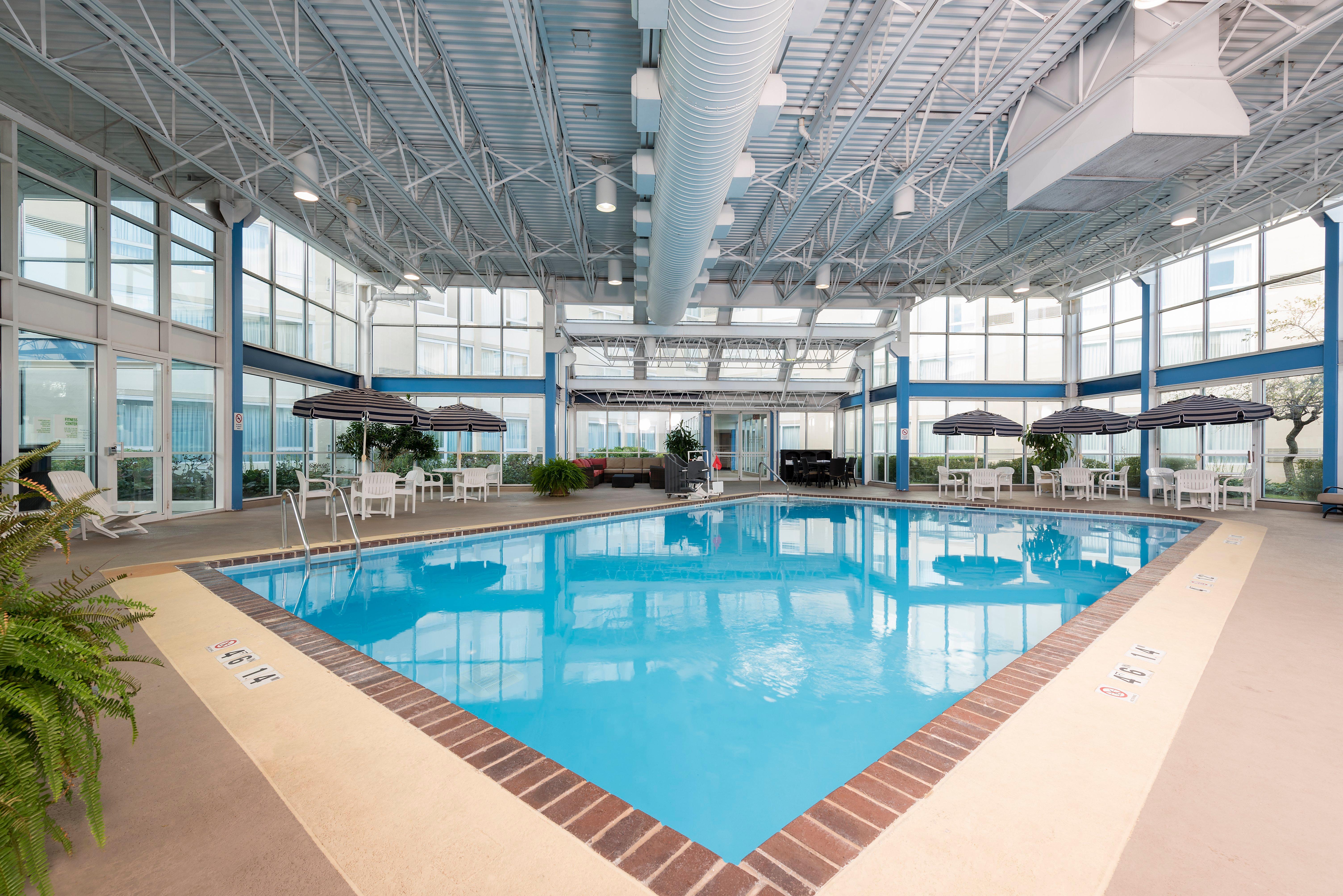 אלק גרוב וילאג' Holiday Inn Chicago - Elk Grove, An Ihg Hotel מראה חיצוני תמונה