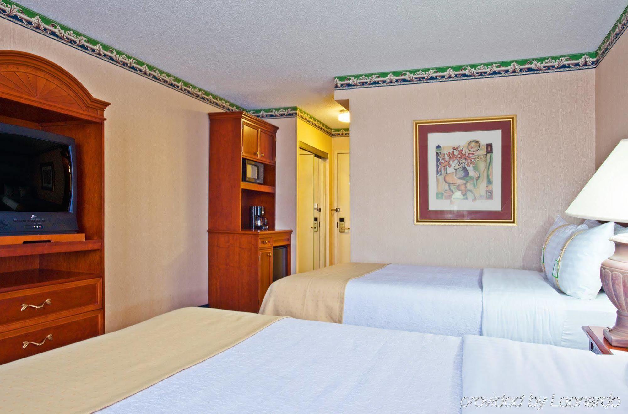 אלק גרוב וילאג' Holiday Inn Chicago - Elk Grove, An Ihg Hotel מראה חיצוני תמונה